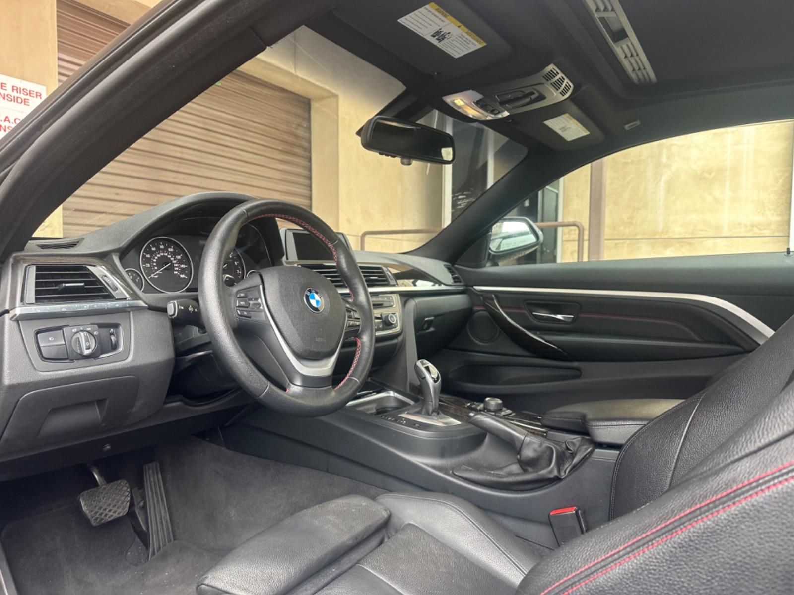 2015 Black BMW 4-Series 435i coupe (WBA3R1C55FK) with an 3.0L V6 DOHC 24V engine, 8-Speed Automatic transmission, located at 30 S. Berkeley Avenue, Pasadena, CA, 91107, (626) 248-7567, 34.145447, -118.109398 - Photo #10